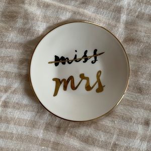 Kate Spade Miss To Mrs Ring Dish